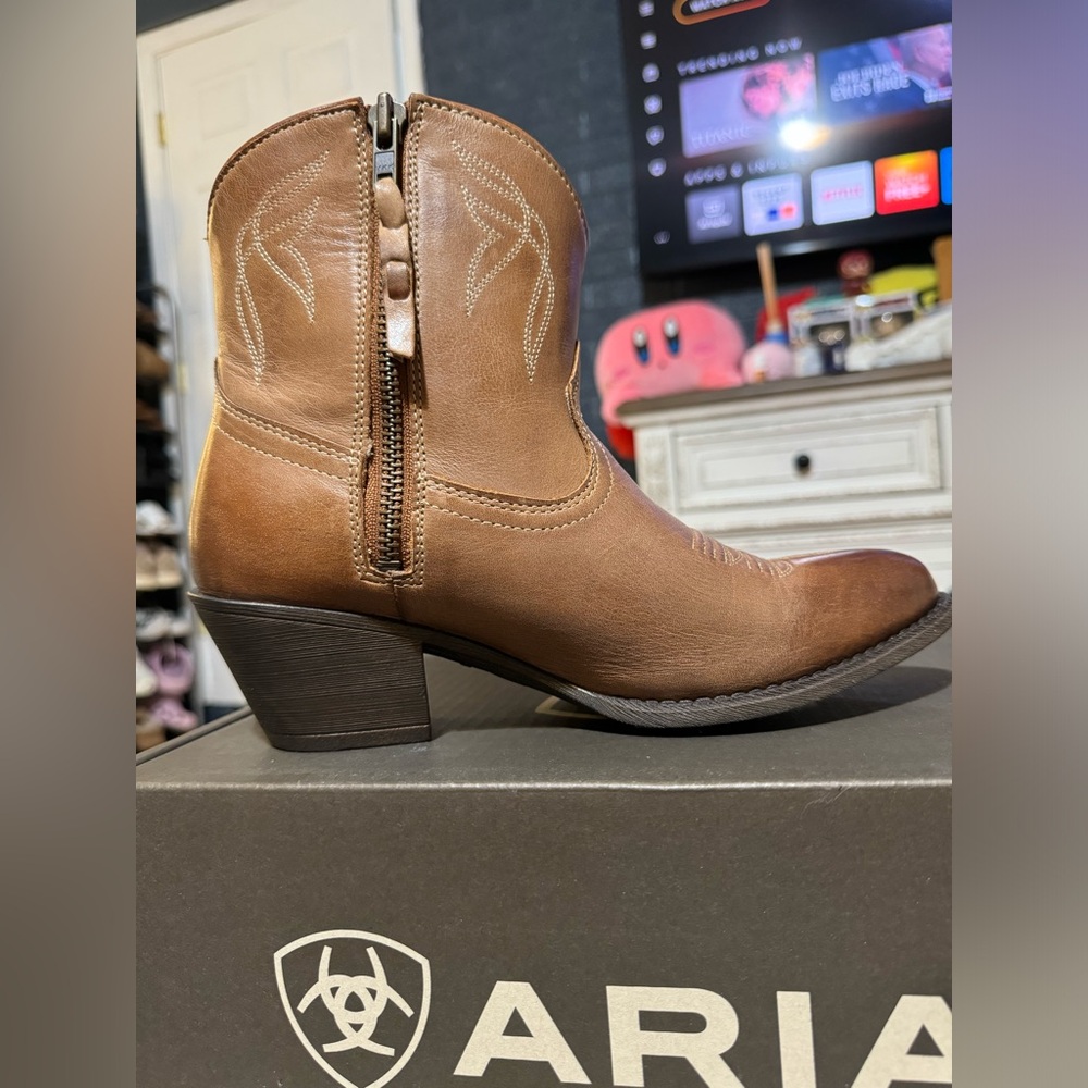 Ariat Darlin Boots